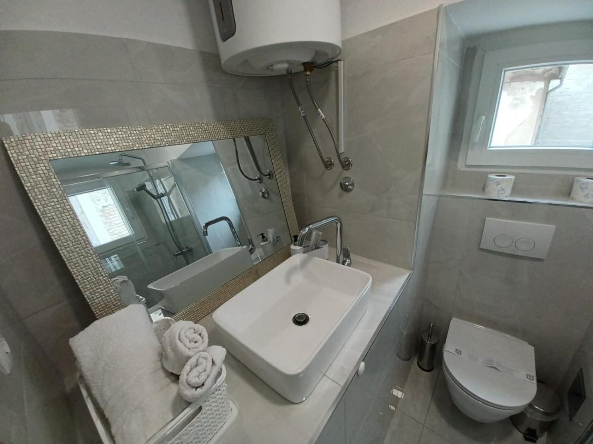 In The Centar Apartment Rijeka Exterior foto